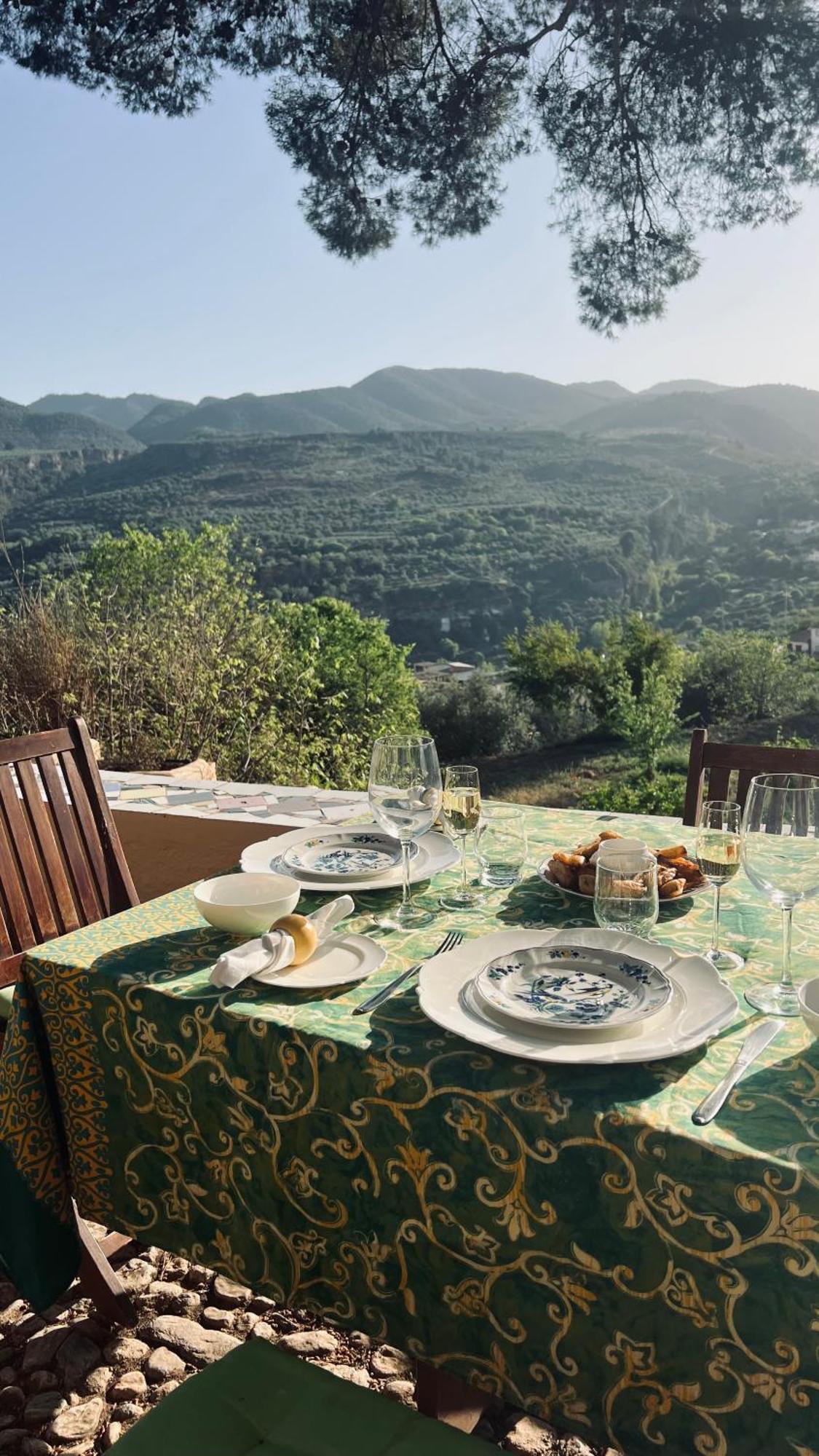 Cortijo El Pino Retreat Bed & Breakfast Albunuelas ภายนอก รูปภาพ
